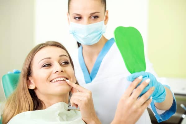 Стоматологические осмотры: необходимо для полного ухода за полостью рта